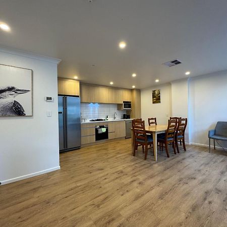 No Party Allowed, Entire Brand New 3 Bedroom Townhouse, Free Unlimited Fibre Wifi And Free Parking Wellington Luaran gambar