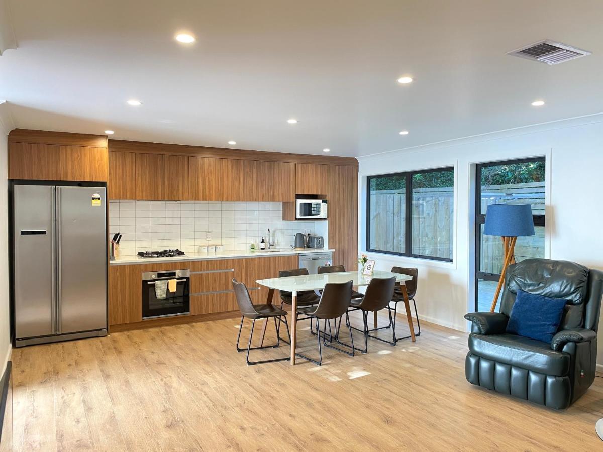 No Party Allowed, Entire Brand New 3 Bedroom Townhouse, Free Unlimited Fibre Wifi And Free Parking Wellington Luaran gambar