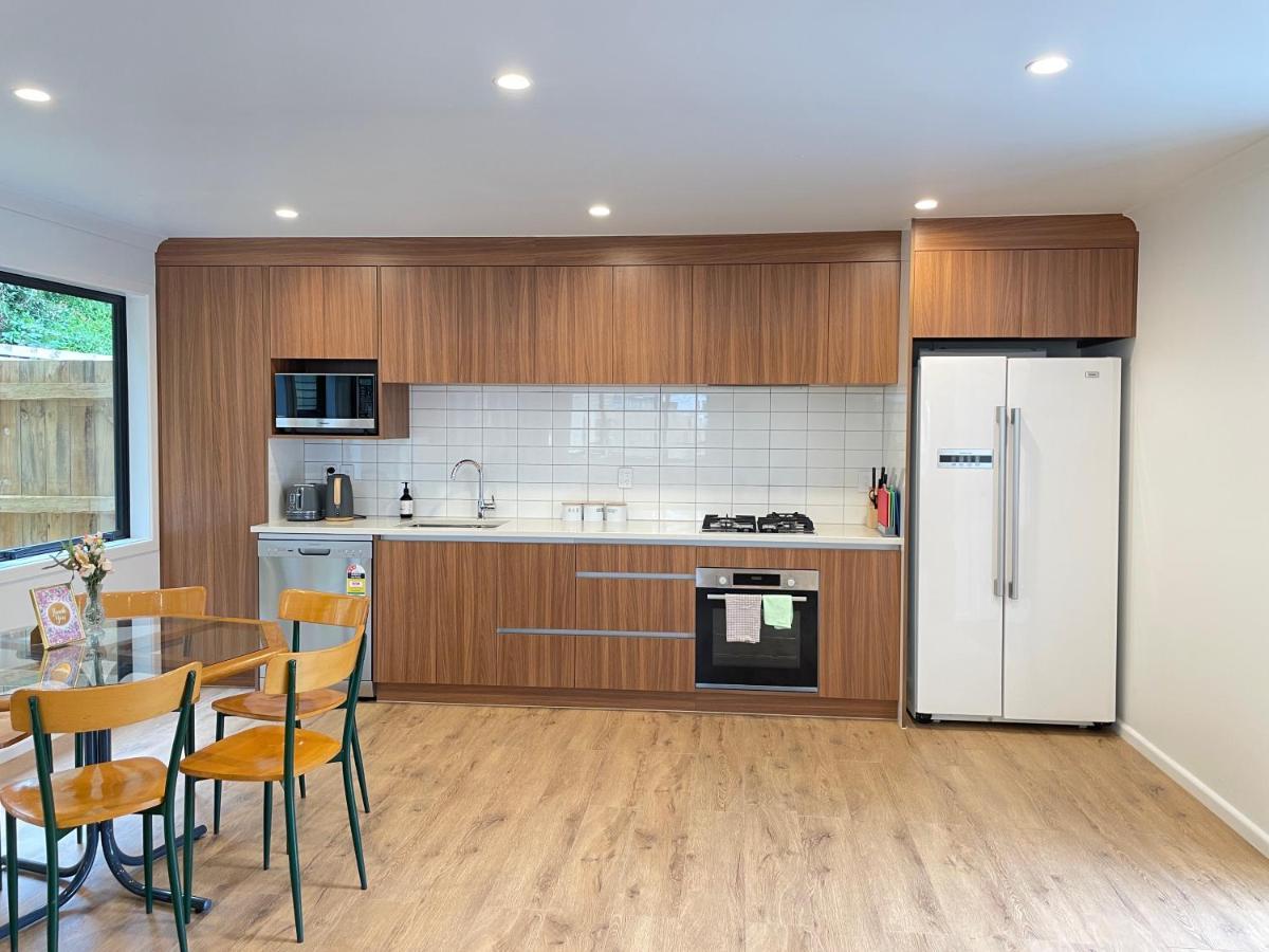No Party Allowed, Entire Brand New 3 Bedroom Townhouse, Free Unlimited Fibre Wifi And Free Parking Wellington Luaran gambar