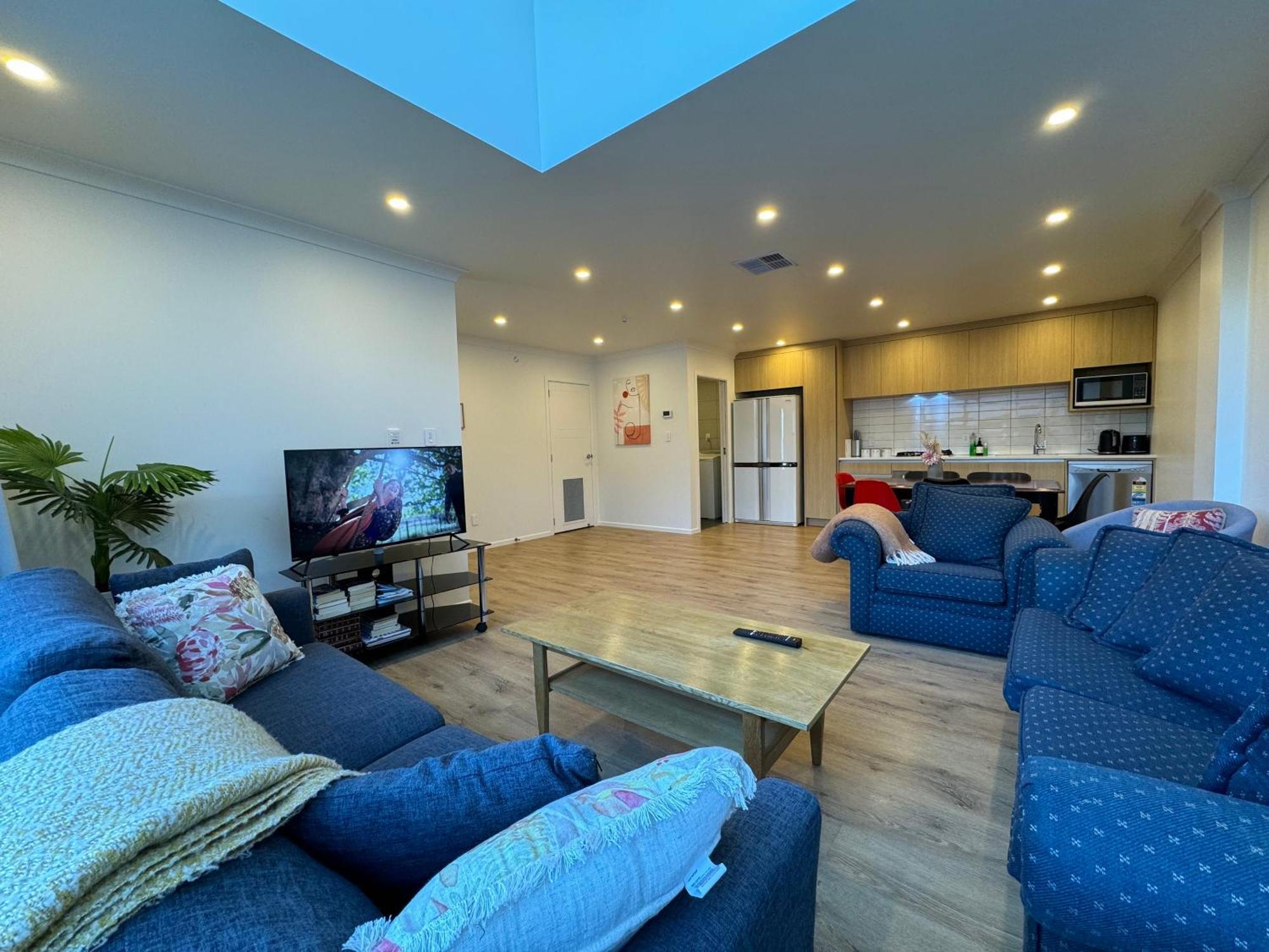 No Party Allowed, Entire Brand New 3 Bedroom Townhouse, Free Unlimited Fibre Wifi And Free Parking Wellington Luaran gambar