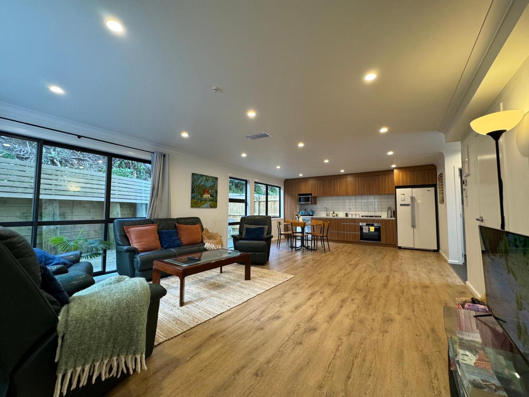 No Party Allowed, Entire Brand New 3 Bedroom Townhouse, Free Unlimited Fibre Wifi And Free Parking Wellington Luaran gambar