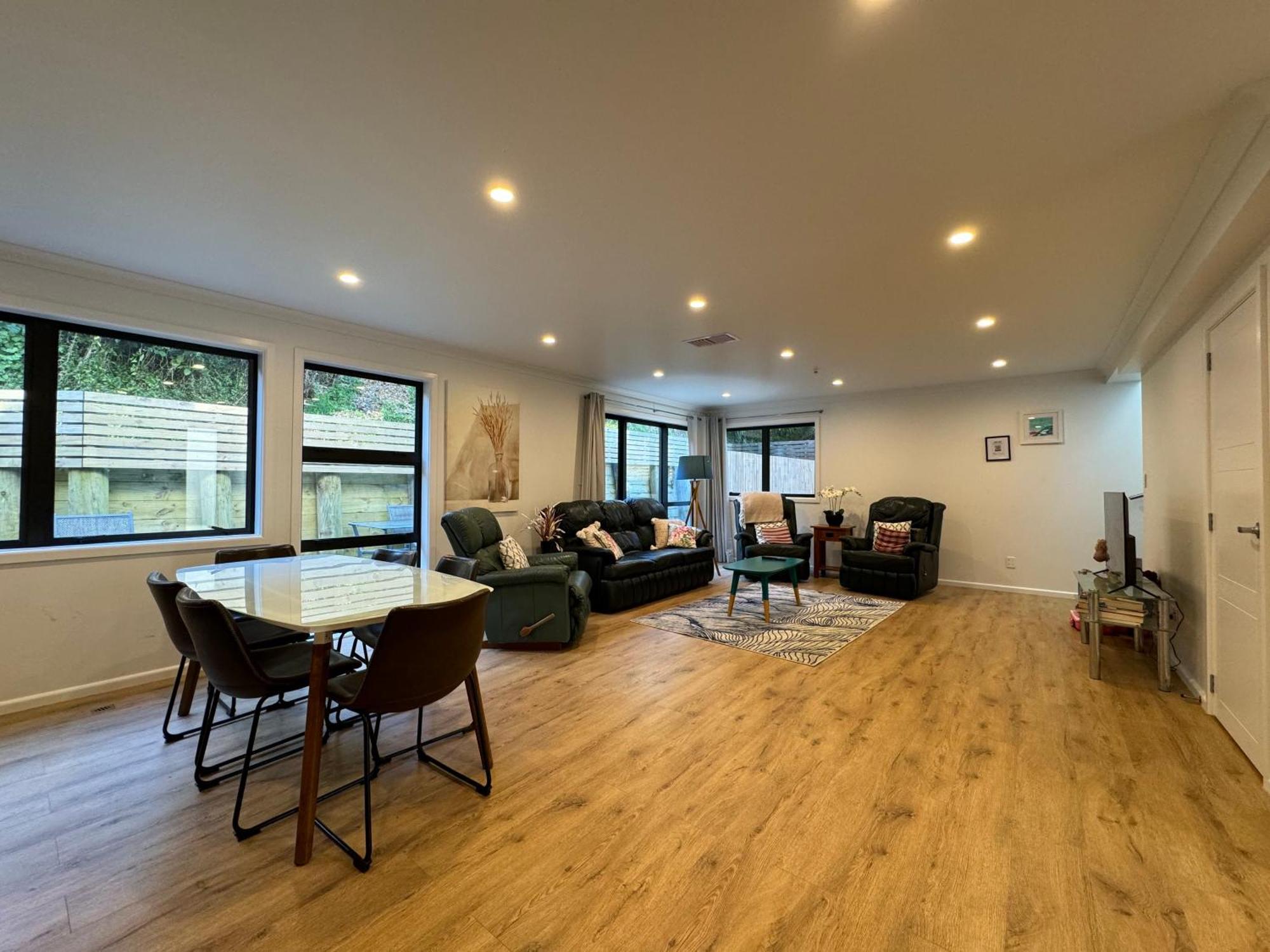 No Party Allowed, Entire Brand New 3 Bedroom Townhouse, Free Unlimited Fibre Wifi And Free Parking Wellington Luaran gambar